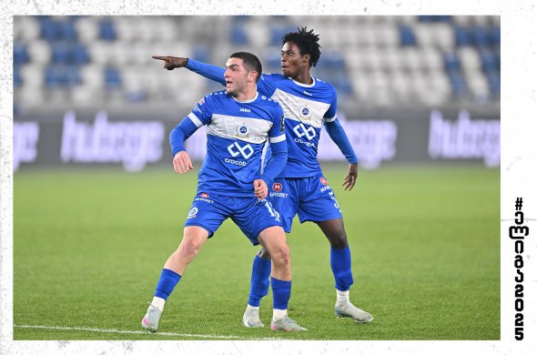 მცირე ინტრიგა იქ, სადაც თითქმის ყველაფერი გარკვეულია მცირე ინტრიგა იქ, სადაც თითქმის ყველაფერი გარკვეულია