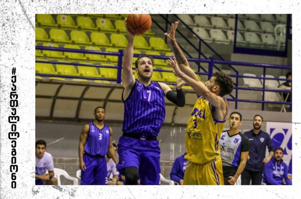 დუდა სანაძის 17-ქულიანი დებიუტი საბერძნეთში