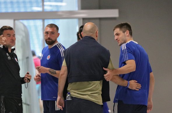 ორი კაპიტანი, ჩაკვე, ვაისი და „სლოვანში“ საქართველოს ეროვნული ნაკრების ყოფილი სამწვრთნელო შტაბის სიუხვე ორი კაპიტანი, ჩაკვე, ვაისი და „სლოვანში“ საქართველოს ეროვნული ნაკრების ყოფილი სამწვრთნელო შტაბის სიუხვე