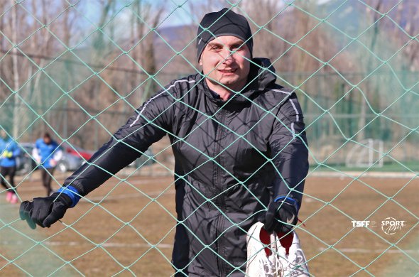 აკაკი ხუბუტია „გაგრასთან“ ერთად ვარჯიშობს აკაკი ხუბუტია „გაგრასთან“ ერთად ვარჯიშობს