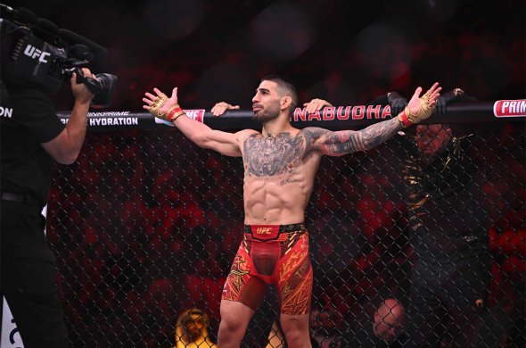 ილია თოფურიამ ქამარი დაიცვა