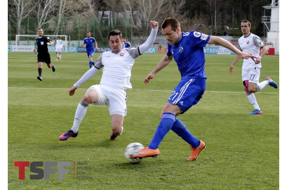 ივანიშვილმა სადებიუტო გოლი სახელოვანი დეიდის კომპანიას მიუძღვნა ივანიშვილმა სადებიუტო გოლი სახელოვანი დეიდის კომპანიას მიუძღვნა