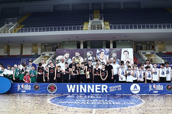 ჯუნიორ NBA-ს 2022 წლის „ა“ ლიგა “ვინგსის” (ტორონტო) გამარჯვებით დასრულდა ჯუნიორ NBA-ს 2022 წლის „ა“ ლიგა “ვინგსის” (ტორონტო) გამარჯვებით დასრულდა