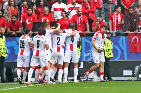 რთული ჯგუფი ნაცნობი მეტოქეებით და უკვე ცნობილი კალენდრით