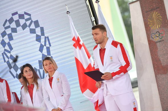 ოლიმპიელებმა ფიცი დადეს ოლიმპიელებმა ფიცი დადეს