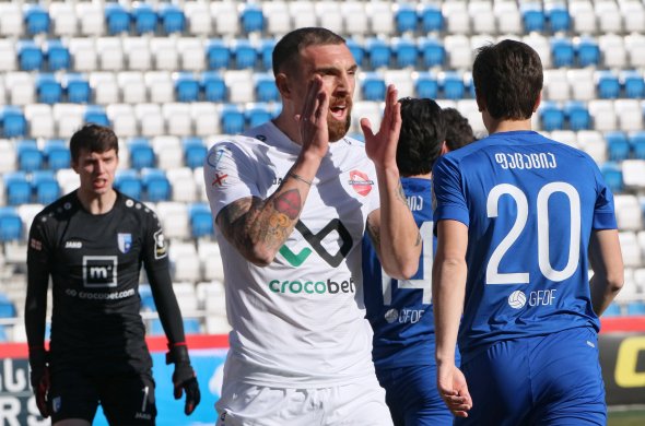 „ლოკოს“ პირველი 3 ქულა და „კაშოს“ ავტოგოლი „ლოკოს“ პირველი 3 ქულა და „კაშოს“ ავტოგოლი