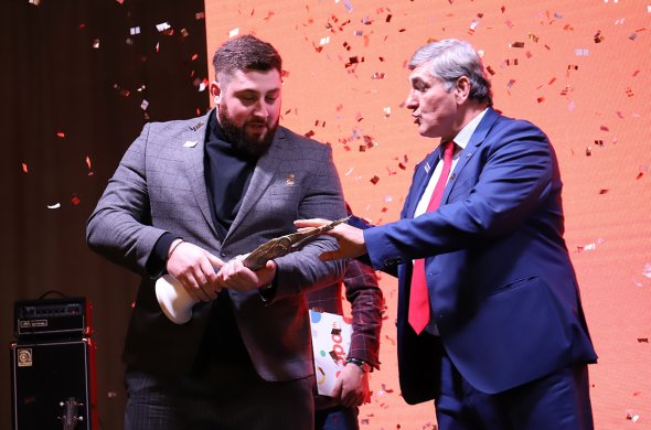 ლაშა ტალახაძე ოლიმპიელთა რჩეულია ლაშა ტალახაძე ოლიმპიელთა რჩეულია