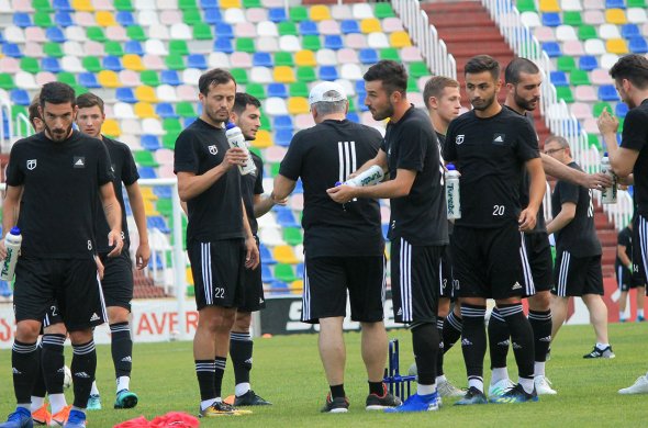 „ტორპედო“ რევანშის ასაღებად ემზადება „ტორპედო“ რევანშის ასაღებად ემზადება