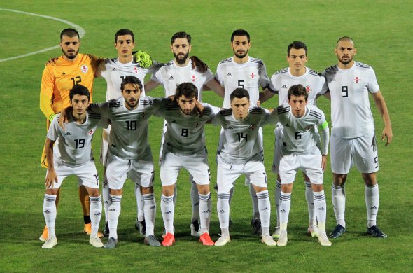 ახალგაზრდული ორი საშინაო თამაშისთვის ემზადება ახალგაზრდული ორი საშინაო თამაშისთვის ემზადება
