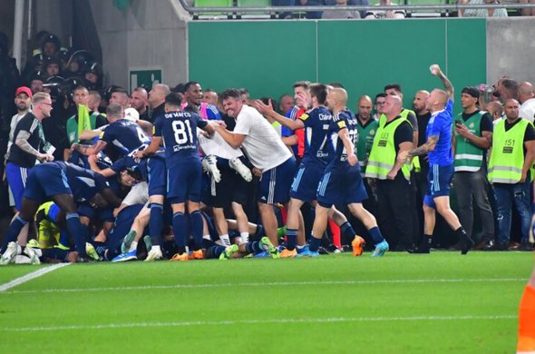 კაშოს გოლით და ჩაკვეს პასით - „სლოვანი“ დაწინაურდა... კაშოს გოლით და ჩაკვეს პასით - „სლოვანი“ დაწინაურდა...